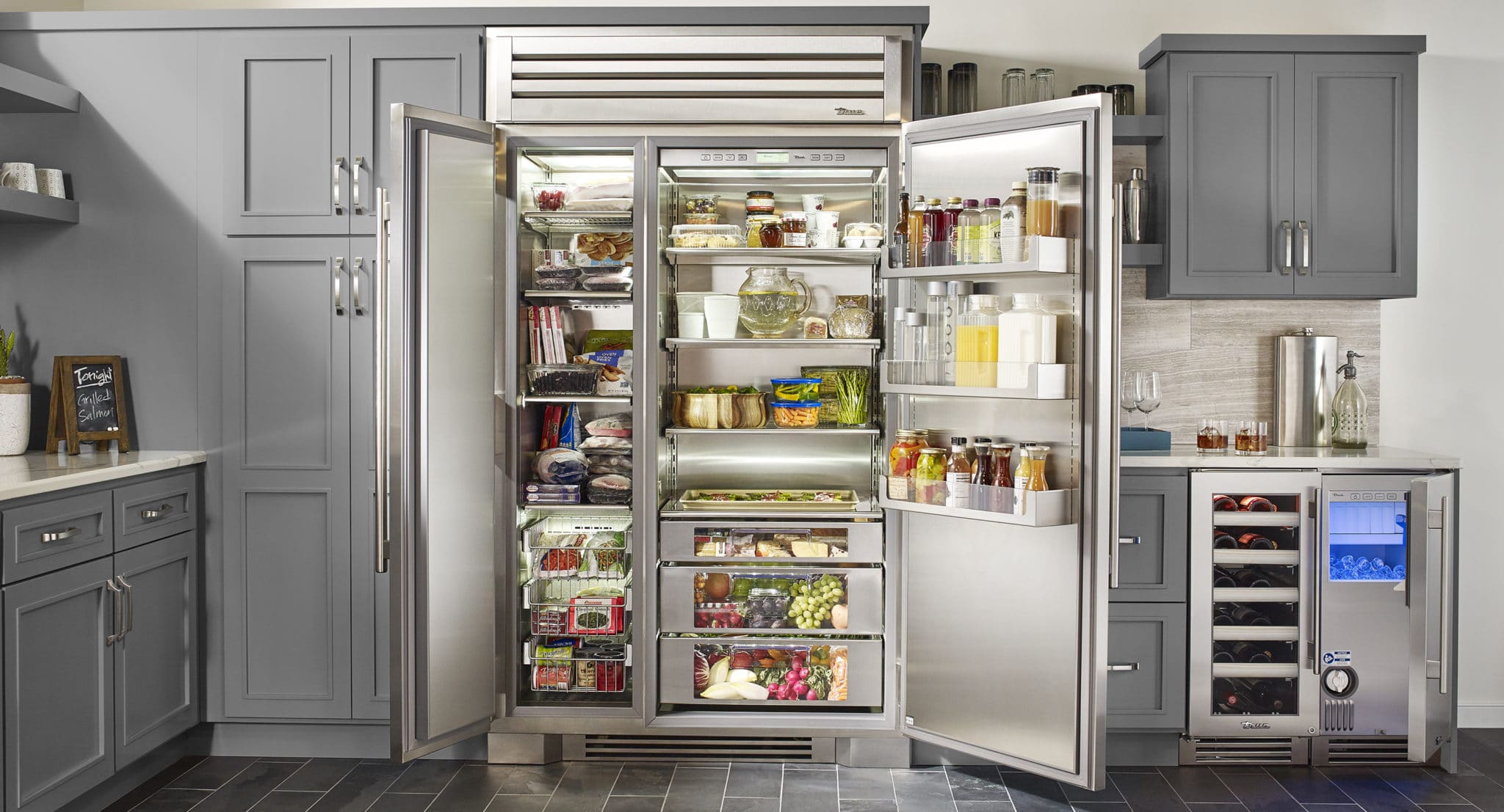 CroppedChef - Open SideBySide - Gray Kitchen 2