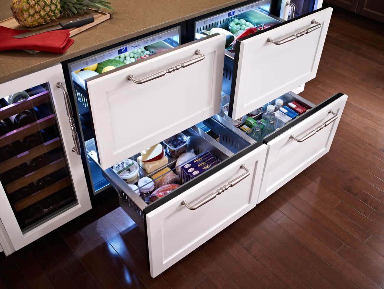 Hollywood Open Drawers - white drawers and wine cabinet