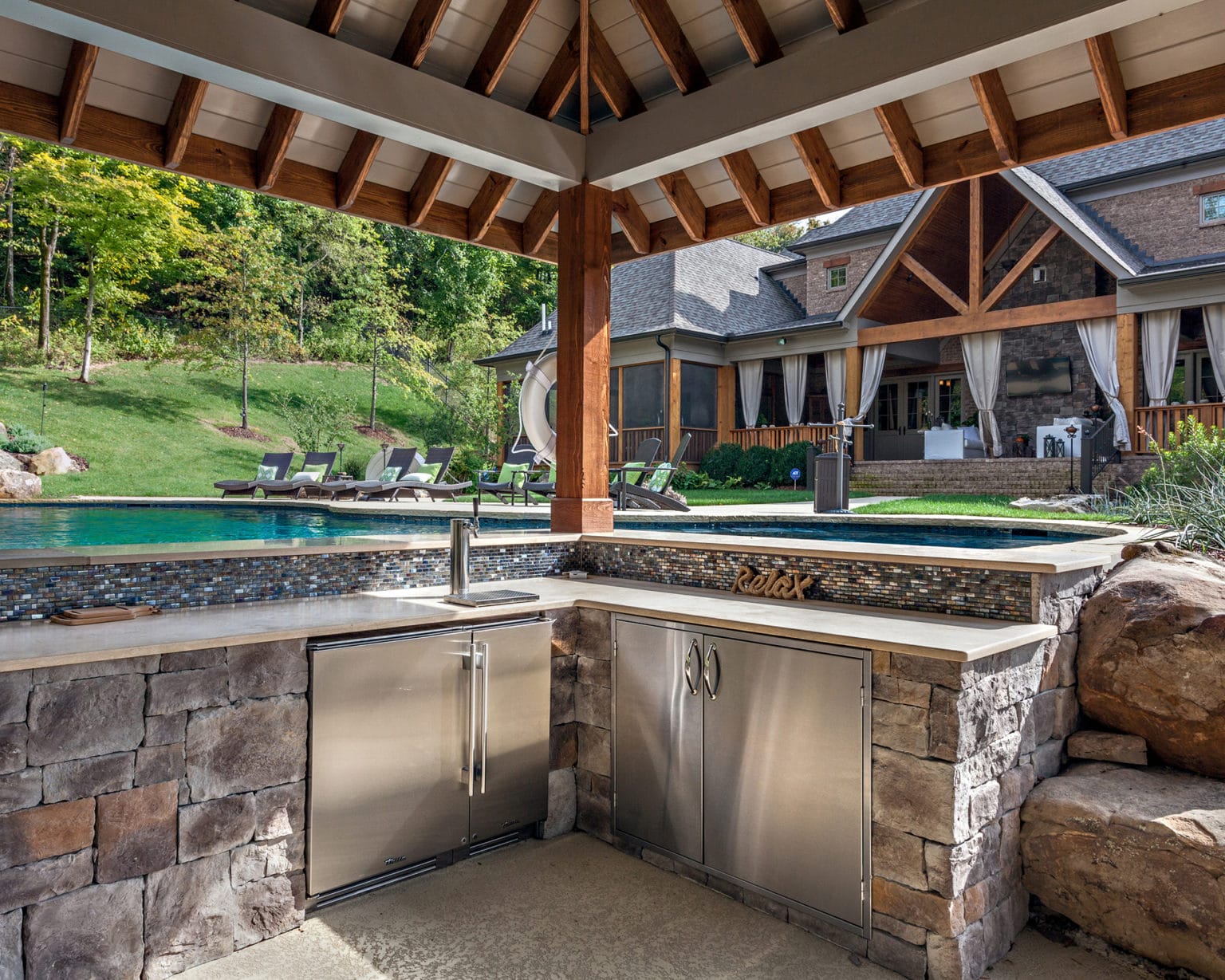 Nashville Outdoor Bar