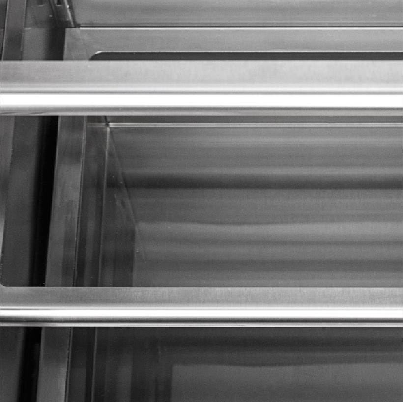 Stainless steel-encapsulated glass shelving