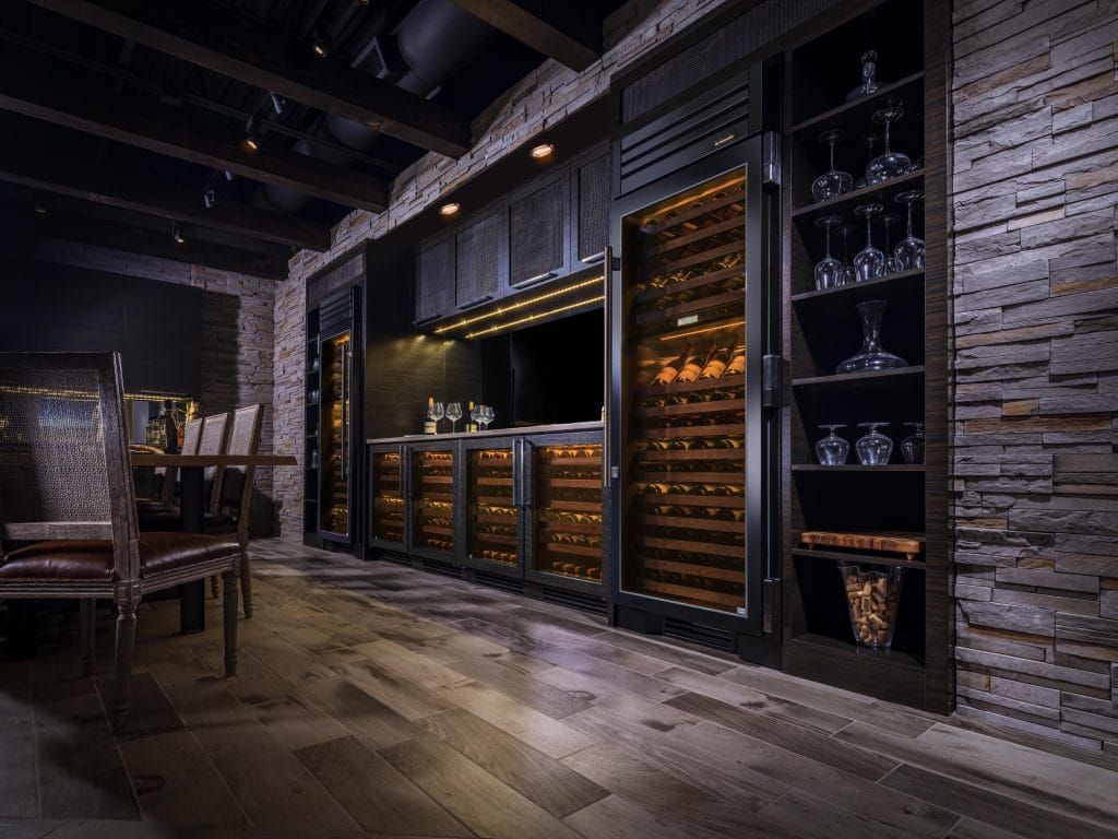 Wine Room 2 Amber Hr