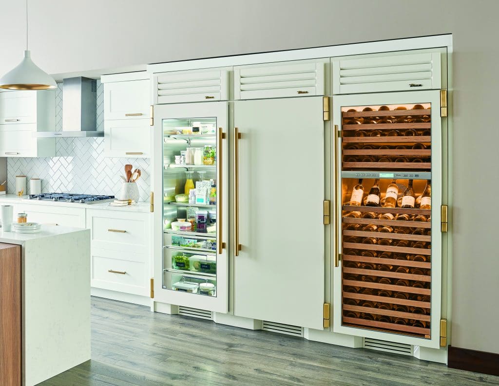 True Residential 30 Column Oa Amber Lighting Crop