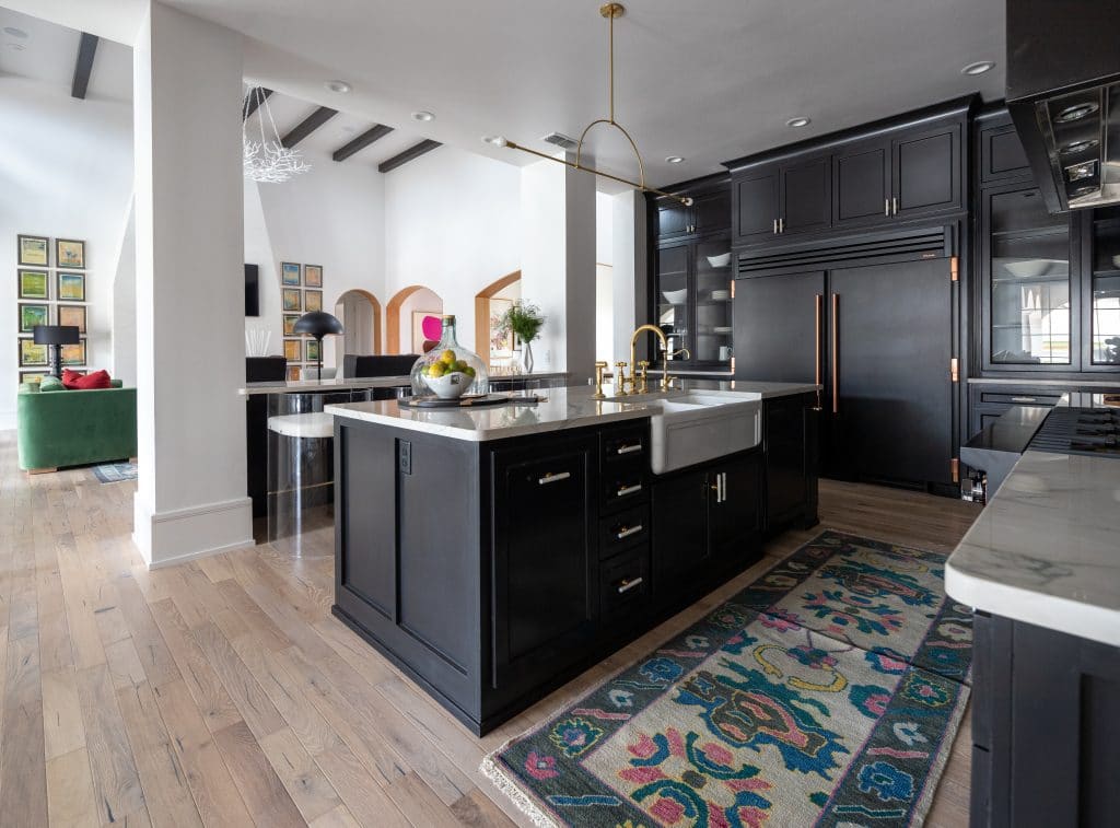 235 True - Black Cabinets and light-colored wood flooring - Kitchen Display