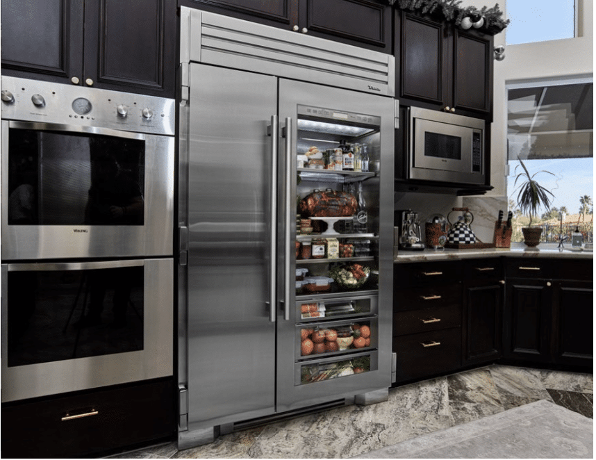 Chef Kim - SideBySide Refrigerator - Black Cabinets Kitchen Display