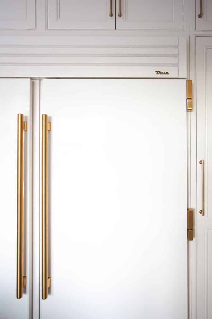 White SideBySide Close Up View