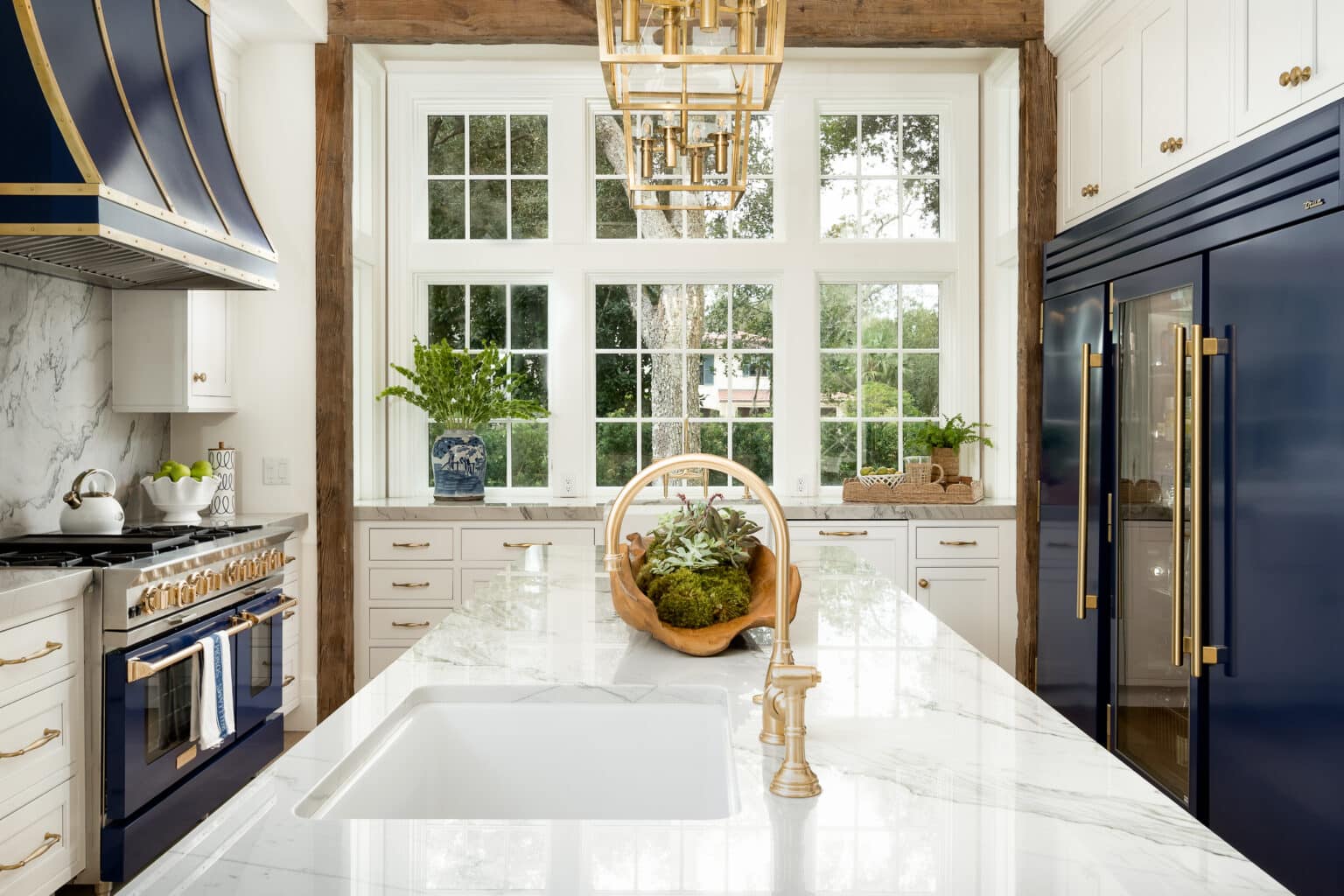 Juniper Columns / Blackwater Timber